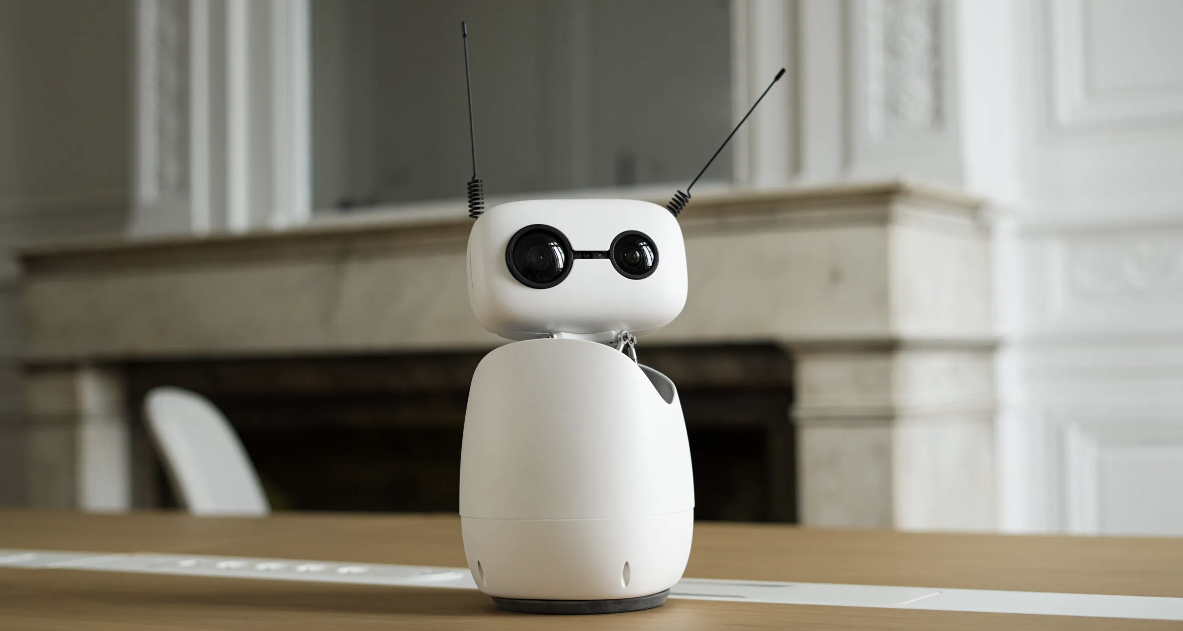 Reachy Mini robot - physical embodiment for Emosh